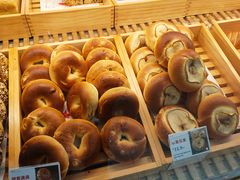 -红星前进面包牛奶公司(五道口购物中心店)