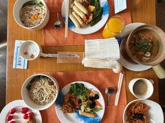 -亚龙湾希尔顿自助餐厅·海鲜·烧烤·沙滩BBQ·现场乐队