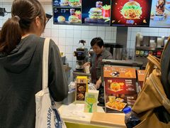 -麦当劳(杨高南路店)