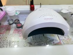 -U mi Nail美甲工作室