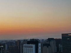 -Hi City·城市之巅