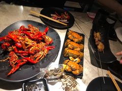 -沪小胖小龙虾(淮海中路旗舰店)