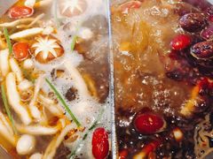 -湊湊火锅·茶憩(新中关购物中心店)