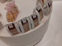 -好利来(南京路一店)