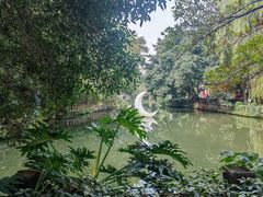 -房湖公园