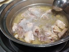 -煲大王猪肚鸡·椰子鸡火锅(红谷滩万达店)
