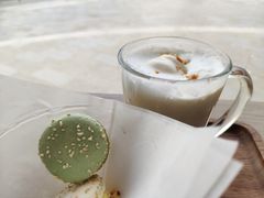 -星巴克臻选(上海虹桥新天地三店)