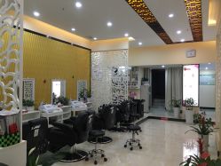 -再出发防脱发白发理疗中心