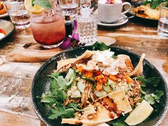 荞麦冷面配蟹肉沙拉-FLOVIE FLORIST CAFE