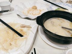 -品香菜馆(旗峰路中侨大厦店)