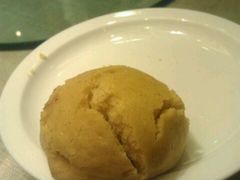 舌尖黄馍馍-西贝莜面村(上海百联西郊店)