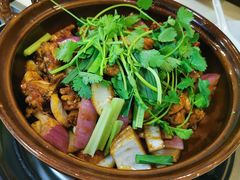 -胡须佬鸡煲四季火锅(龙珠大道店)