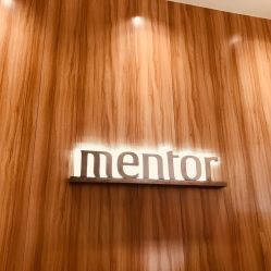 -Mentor Hair Salon