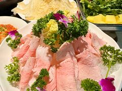-贵府酸汤牛肉火锅·贵州老字号(飞山街店)