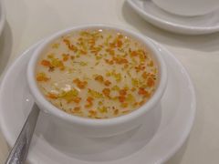 -凤凰楼酒家·粤宴点心(华强北店)