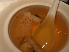 -运·中餐厅(成都华尔道夫酒店)