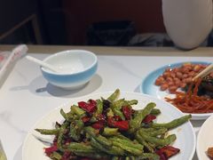 -小锅饭豆腐馆(重工北街普罗旺斯店)