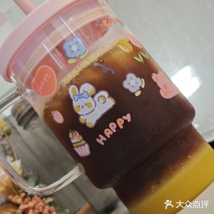 夏日清凉拿铁来一杯