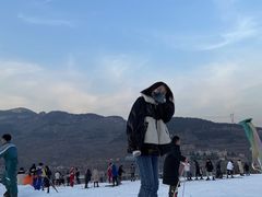 -济南卧虎山滑雪场