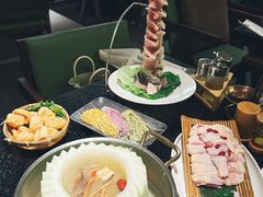 -得意咚瓜·顺德鱼生·冬瓜火锅(深圳首店)