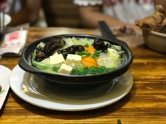 -万和春排骨砂锅米饭(湖北路店)