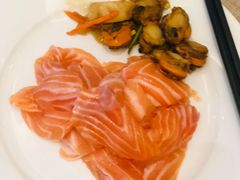 -东方红海鲜百汇(国际大厦店)