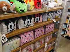 -名创优品(广东东莞东城万达2店)