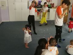 -爱威盛亲子俱乐部·纽约国际早托中心