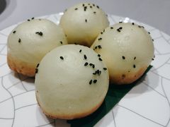 生煎馒头-屋里厢上海菜馆