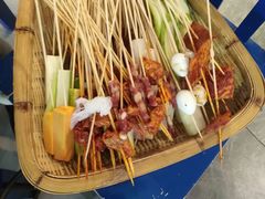 -马路边边麻辣烫联盟路店