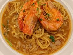 酸萝卜烩大海虾-品海楼·大连海胆锅贴馆(东港店)