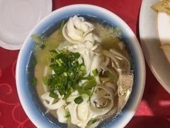-冯烫烫跷脚牛肉·川菜小馆(武胜西街店)