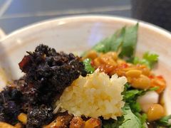 -由衷贵州酸汤牛肉火锅(新桥店)