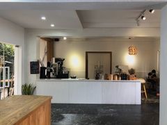 -边渡咖啡烘焙店(昙华林店)