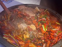 -鸣记脆皮烤鱼·海鲜烤鱼(三八广场店)