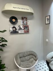 -老男孩男士理容馆·理发·烫染·修面