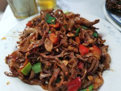 烟笋腊肉钵-新新湘菜馆(新中街二条店)