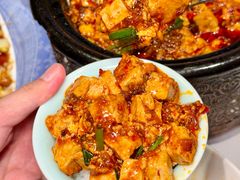 -万重锦·人文川菜馆(骡马市店)