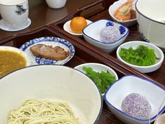 -百年老字号·观振兴蟹黄面·三虾面·苏式面(观前街富仁坊巷店)