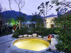 -江南天池高山汤泉城