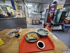 -牛味十足传统美食(凤凰西街店)