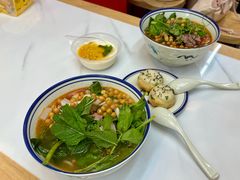 -窄巷口生烫牛肉米线(客村店)