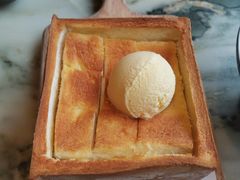 面包诱惑-绿茶餐厅(龙井船宴· 品牌总店)