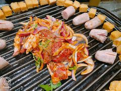 -燚店·铁板鱼蛙·烤肉·烤串(北新桥店)