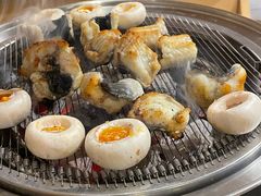 -围炉肉舍•炭烤活鳗•丹东海鲜烤肉(步行街店)