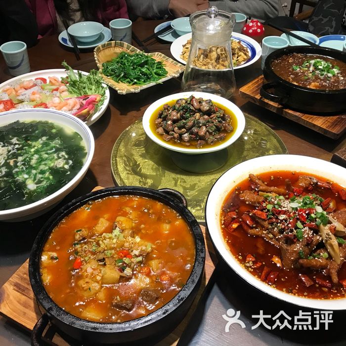 锅边馋【都江堰店】凉粉烧牛肉图片