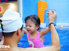 -龙格亲子游泳俱乐部(泊富中心)