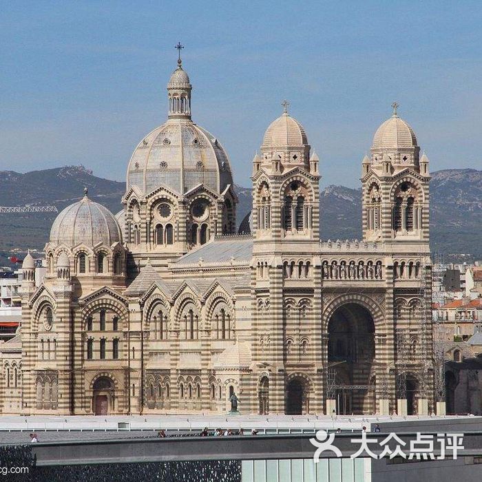 圣母加德大教堂