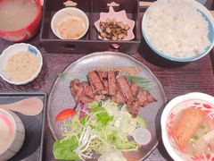 炭烧雪花牛肉定食-味太助·银饭食堂(中华城店)