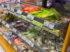 -三只松鼠国民零食(杭州萧山万象汇店)